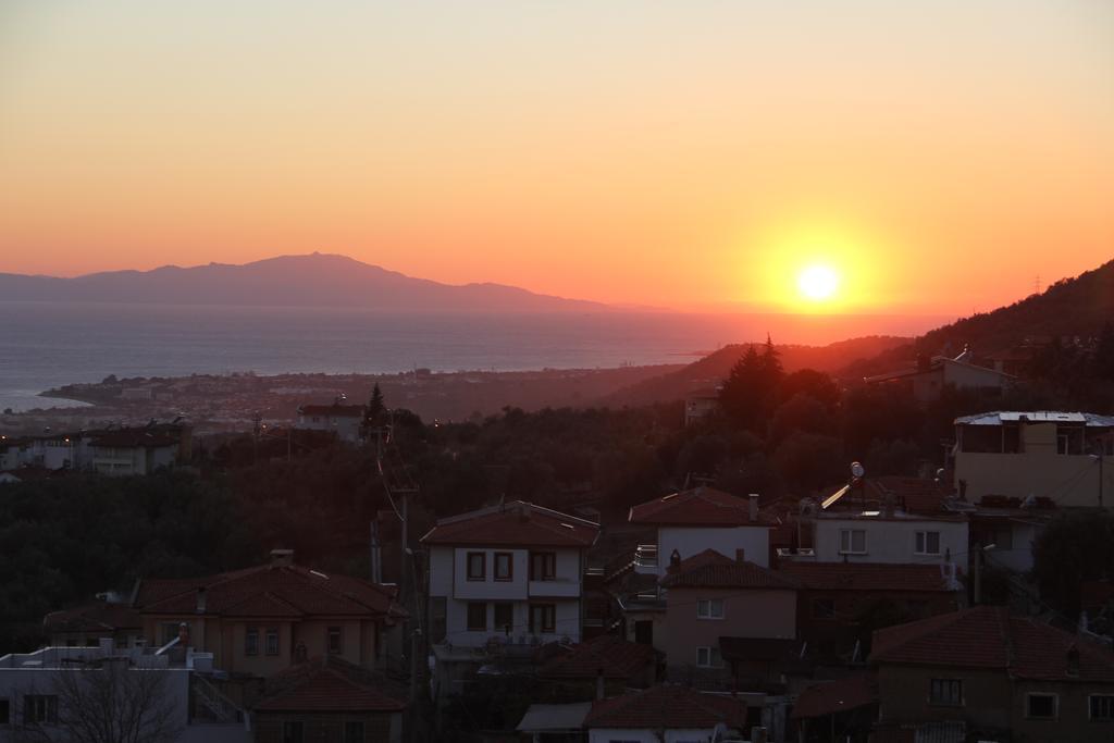 Altin Cesmeli Konak Altınoluk Esterno foto